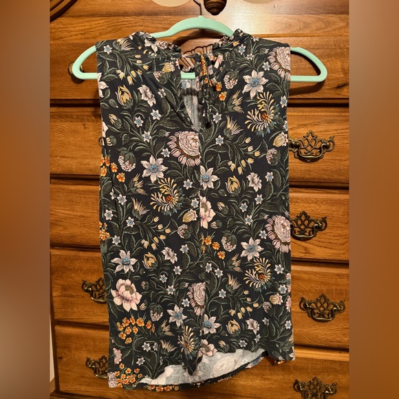LOFT Floral Patterned Top - Picture 3 of 5